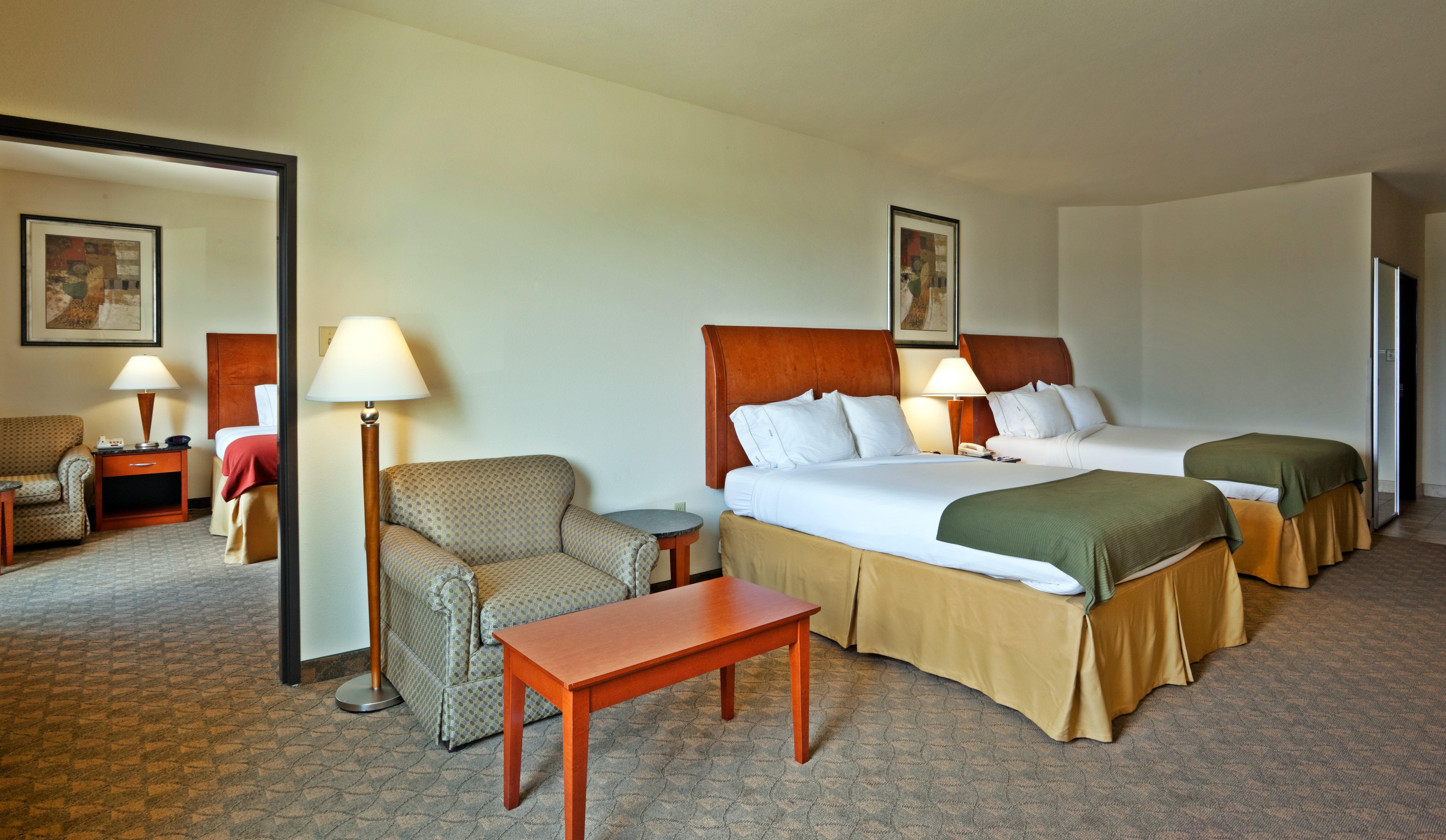 Holiday Inn Express Hotel And Suites Fairfield-North By Ihg Kültér fotó