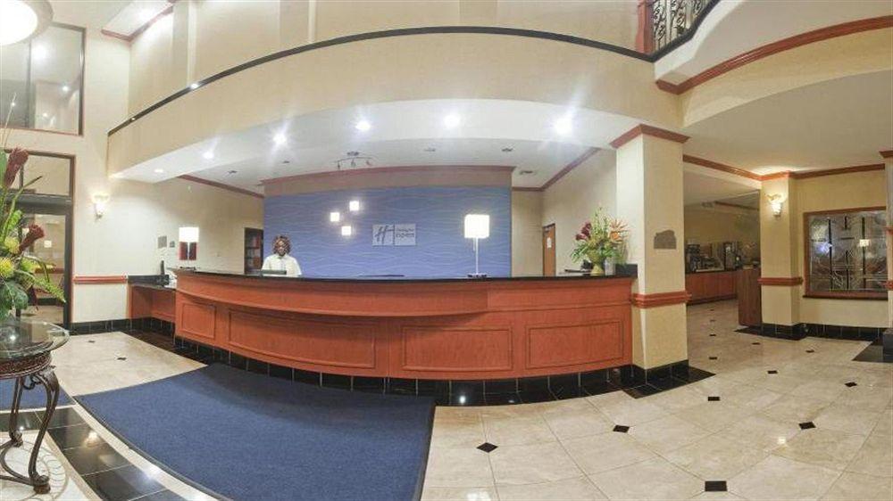 Holiday Inn Express Hotel And Suites Fairfield-North By Ihg Kültér fotó